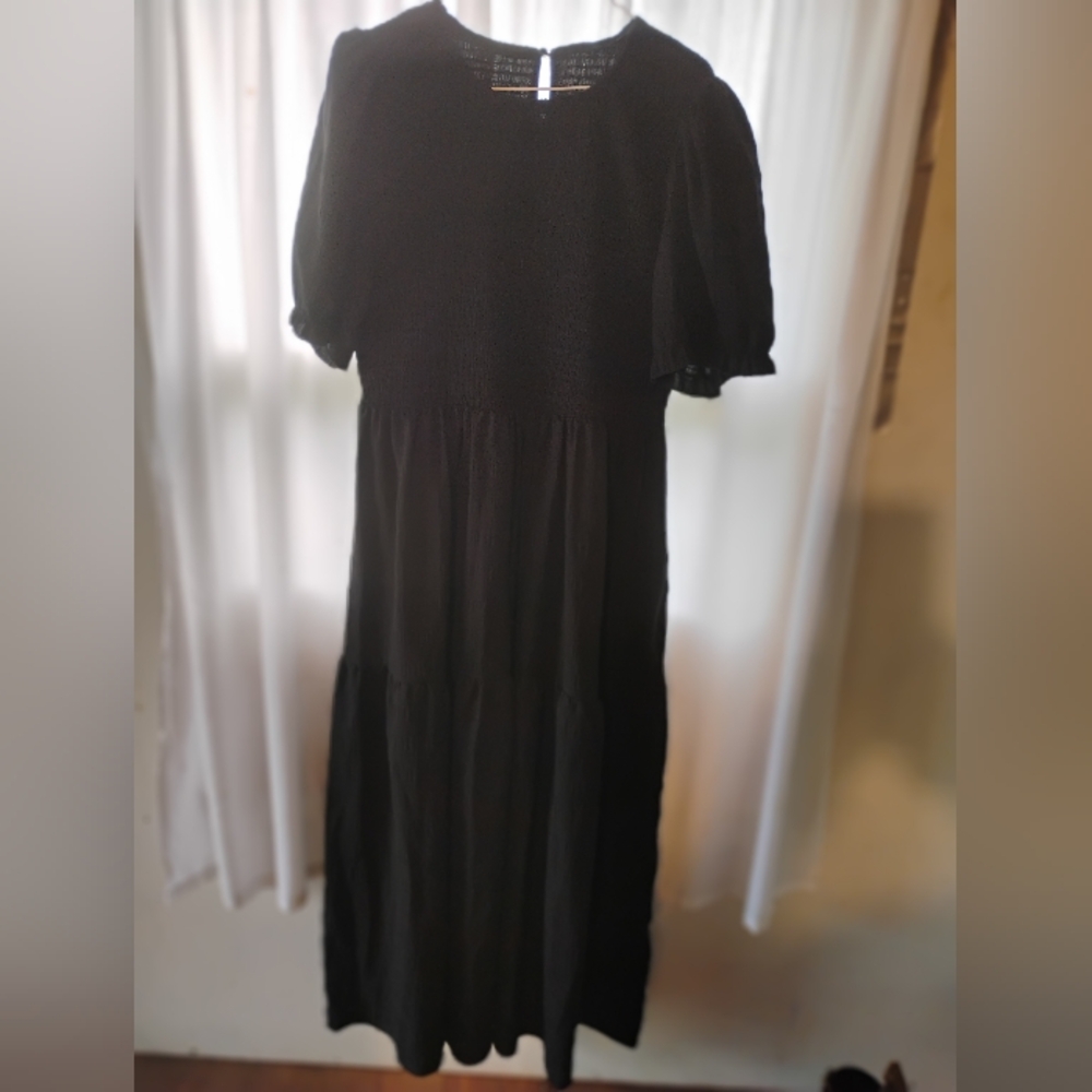 Elegant Black Dress